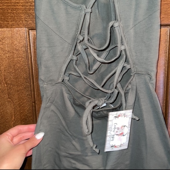 ✨NEW Olive Lace-Up back Body Con Dress - Picture 7 of 8